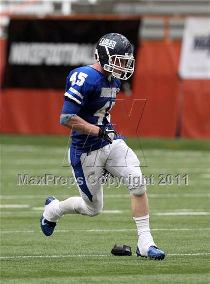 Thumbnail 2 in Southwestern vs. Dobbs Ferry (NYSPHSAA Class C Final) photogallery.