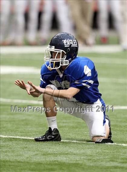 Thumbnail 1 in Southwestern vs. Dobbs Ferry (NYSPHSAA Class C Final) photogallery.