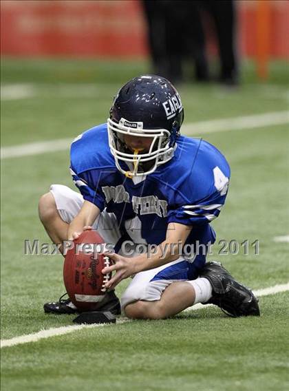 Thumbnail 2 in Southwestern vs. Dobbs Ferry (NYSPHSAA Class C Final) photogallery.