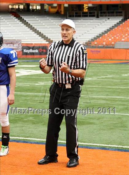 Thumbnail 2 in Southwestern vs. Dobbs Ferry (NYSPHSAA Class C Final) photogallery.
