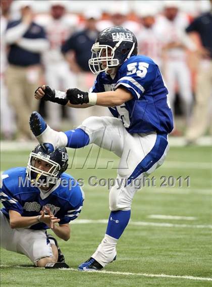 Thumbnail 2 in Southwestern vs. Dobbs Ferry (NYSPHSAA Class C Final) photogallery.