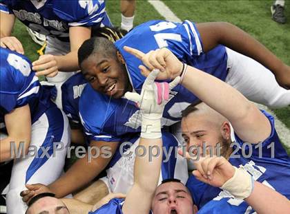 Thumbnail 3 in Southwestern vs. Dobbs Ferry (NYSPHSAA Class C Final) photogallery.