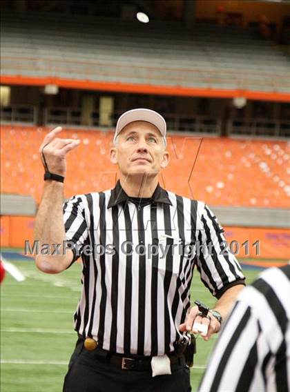 Thumbnail 1 in Southwestern vs. Dobbs Ferry (NYSPHSAA Class C Final) photogallery.