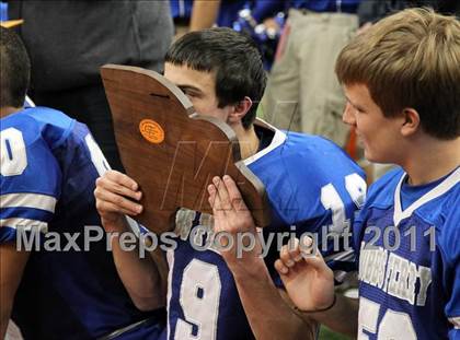 Thumbnail 1 in Southwestern vs. Dobbs Ferry (NYSPHSAA Class C Final) photogallery.