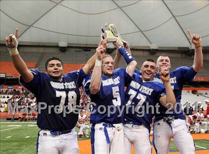 Thumbnail 3 in Southwestern vs. Dobbs Ferry (NYSPHSAA Class C Final) photogallery.