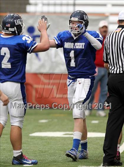 Thumbnail 2 in Southwestern vs. Dobbs Ferry (NYSPHSAA Class C Final) photogallery.