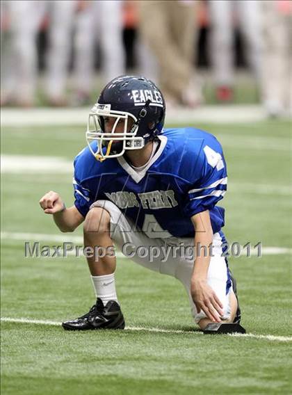 Thumbnail 3 in Southwestern vs. Dobbs Ferry (NYSPHSAA Class C Final) photogallery.
