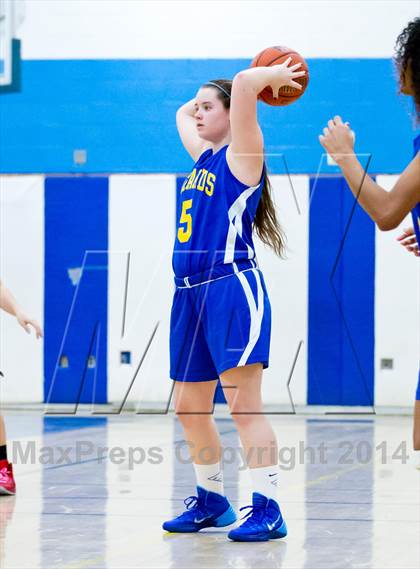 Thumbnail 1 in Washingtonville vs. Onteora (Coaches vs. Cancer Tournament) photogallery.