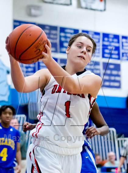 Thumbnail 2 in Washingtonville vs. Onteora (Coaches vs. Cancer Tournament) photogallery.