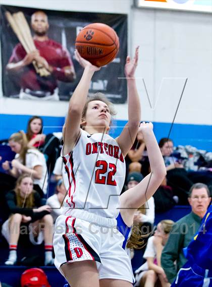 Thumbnail 1 in Washingtonville vs. Onteora (Coaches vs. Cancer Tournament) photogallery.