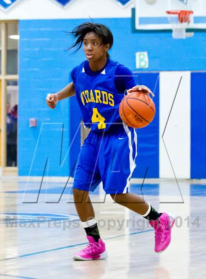 Thumbnail 3 in Washingtonville vs. Onteora (Coaches vs. Cancer Tournament) photogallery.