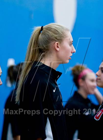 Thumbnail 2 in Washingtonville vs. Onteora (Coaches vs. Cancer Tournament) photogallery.
