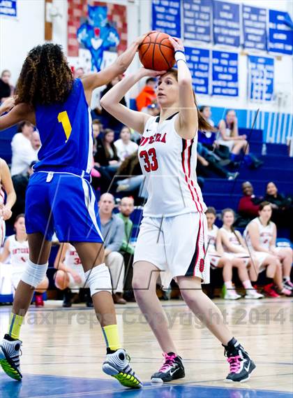 Thumbnail 1 in Washingtonville vs. Onteora (Coaches vs. Cancer Tournament) photogallery.