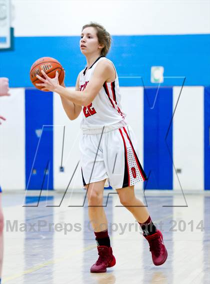 Thumbnail 1 in Washingtonville vs. Onteora (Coaches vs. Cancer Tournament) photogallery.