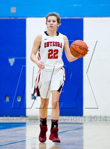 Thumbnail 3 in Washingtonville vs. Onteora (Coaches vs. Cancer Tournament) photogallery.
