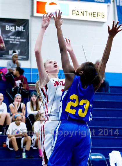 Thumbnail 1 in Washingtonville vs. Onteora (Coaches vs. Cancer Tournament) photogallery.