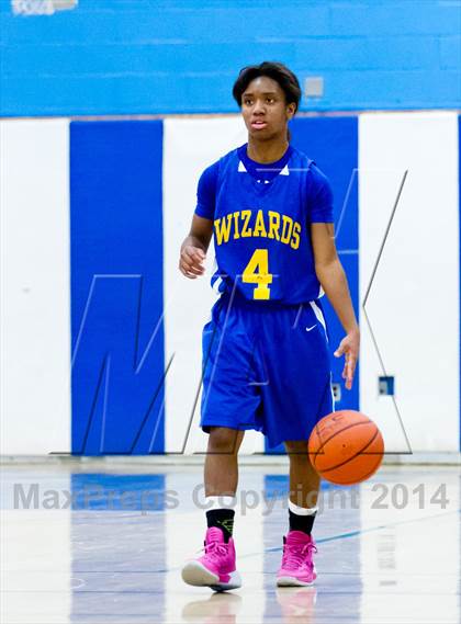Thumbnail 2 in Washingtonville vs. Onteora (Coaches vs. Cancer Tournament) photogallery.