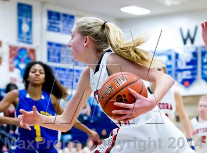 Thumbnail 2 in Washingtonville vs. Onteora (Coaches vs. Cancer Tournament) photogallery.