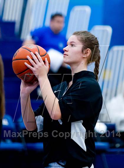 Thumbnail 1 in Washingtonville vs. Onteora (Coaches vs. Cancer Tournament) photogallery.
