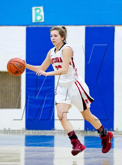 Thumbnail 3 in Washingtonville vs. Onteora (Coaches vs. Cancer Tournament) photogallery.