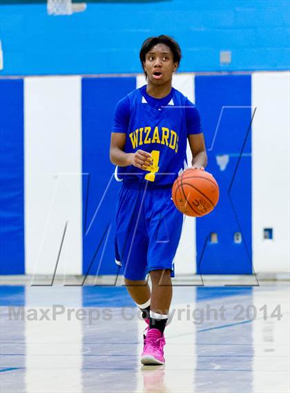 Thumbnail 3 in Washingtonville vs. Onteora (Coaches vs. Cancer Tournament) photogallery.