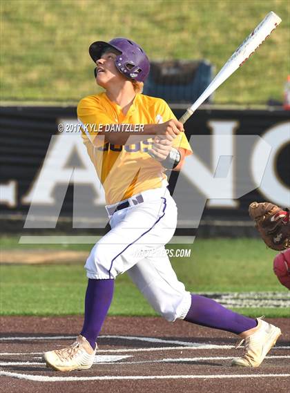 Thumbnail 2 in Pottsboro vs Edgewood (UIL 3A Region 2 Area Playoff) photogallery.