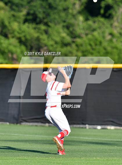 Thumbnail 2 in Pottsboro vs Edgewood (UIL 3A Region 2 Area Playoff) photogallery.