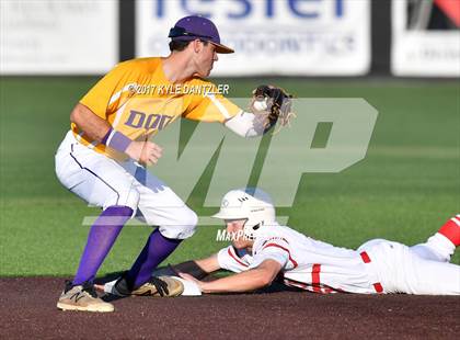 Thumbnail 3 in Pottsboro vs Edgewood (UIL 3A Region 2 Area Playoff) photogallery.