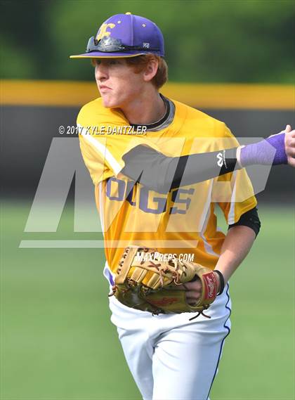 Thumbnail 1 in Pottsboro vs Edgewood (UIL 3A Region 2 Area Playoff) photogallery.