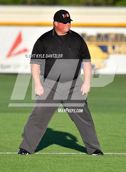 Thumbnail 2 in Pottsboro vs Edgewood (UIL 3A Region 2 Area Playoff) photogallery.