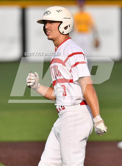 Thumbnail 2 in Pottsboro vs Edgewood (UIL 3A Region 2 Area Playoff) photogallery.
