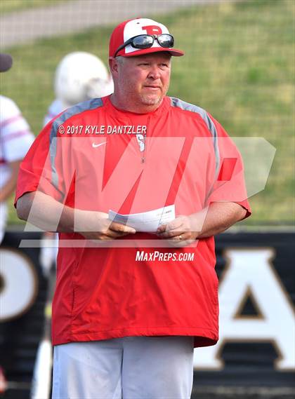 Thumbnail 3 in Pottsboro vs Edgewood (UIL 3A Region 2 Area Playoff) photogallery.