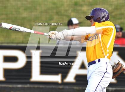 Thumbnail 2 in Pottsboro vs Edgewood (UIL 3A Region 2 Area Playoff) photogallery.