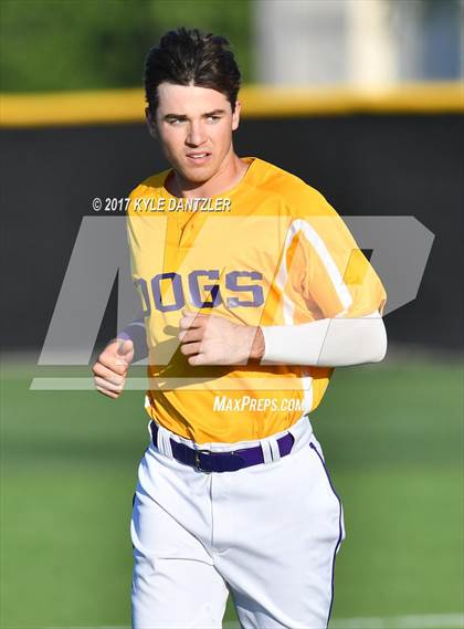 Thumbnail 1 in Pottsboro vs Edgewood (UIL 3A Region 2 Area Playoff) photogallery.