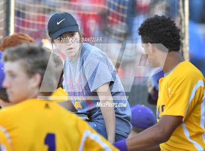 Thumbnail 1 in Pottsboro vs Edgewood (UIL 3A Region 2 Area Playoff) photogallery.