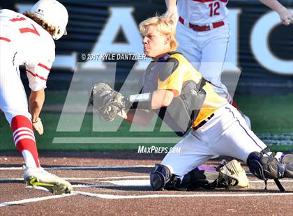 Thumbnail 1 in Pottsboro vs Edgewood (UIL 3A Region 2 Area Playoff) photogallery.