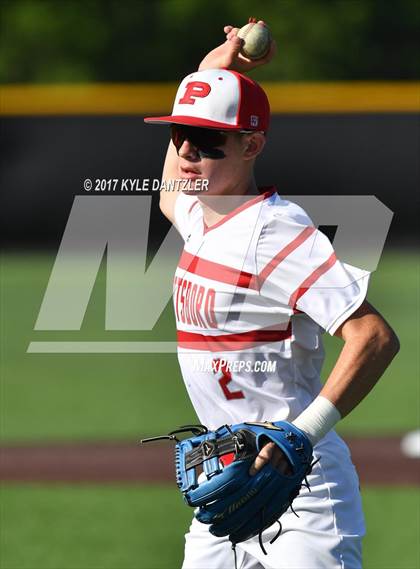 Thumbnail 2 in Pottsboro vs Edgewood (UIL 3A Region 2 Area Playoff) photogallery.