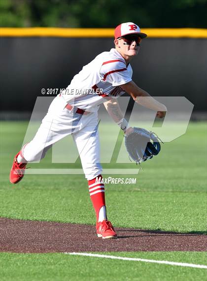 Thumbnail 3 in Pottsboro vs Edgewood (UIL 3A Region 2 Area Playoff) photogallery.