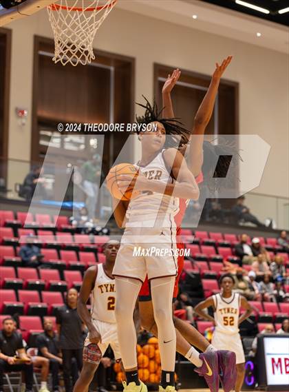Thumbnail 1 in Whites Creek vs. Tyner Academy (Ted McClain Christmas Classic) photogallery.