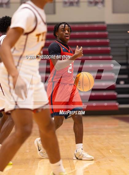 Thumbnail 1 in Whites Creek vs. Tyner Academy (Ted McClain Christmas Classic) photogallery.