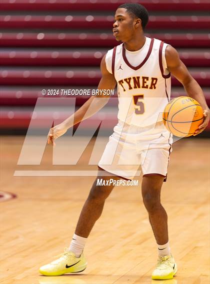 Thumbnail 3 in Whites Creek vs. Tyner Academy (Ted McClain Christmas Classic) photogallery.