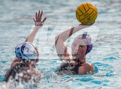 Thumbnail 3 in College Park vs Marin Catholic photogallery.