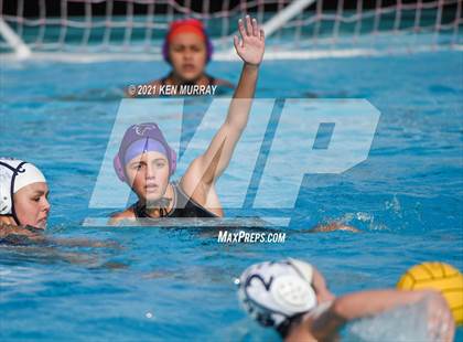Thumbnail 3 in College Park vs Marin Catholic photogallery.