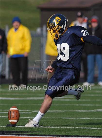 Thumbnail 3 in Coldwater vs. Kirtland (OHSAA D5 Final) photogallery.