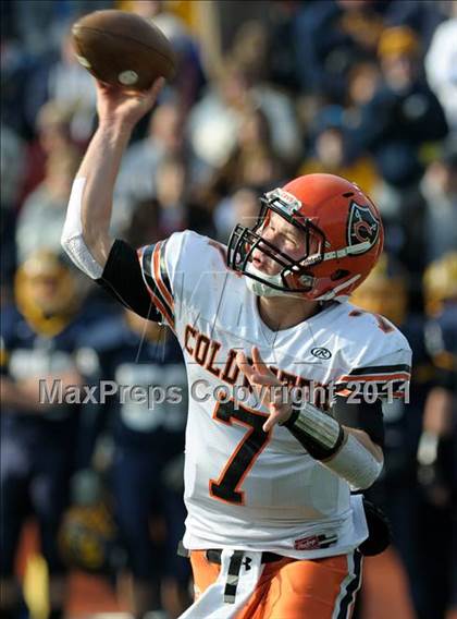 Thumbnail 1 in Coldwater vs. Kirtland (OHSAA D5 Final) photogallery.
