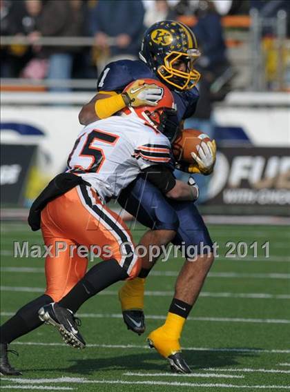 Thumbnail 2 in Coldwater vs. Kirtland (OHSAA D5 Final) photogallery.