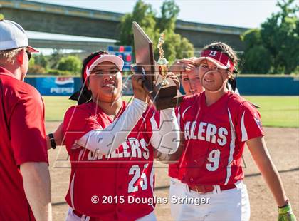 Thumbnail 1 in Wilcox vs. San Benito  (CIF CCS Girls Division 1 Softball Final) photogallery.