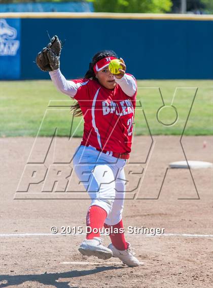 Thumbnail 3 in Wilcox vs. San Benito  (CIF CCS Girls Division 1 Softball Final) photogallery.