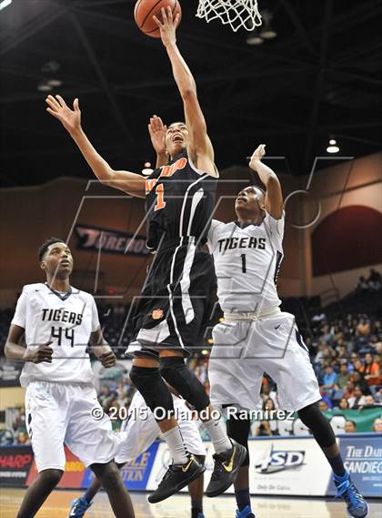 Thumbnail 2 in Escondido vs. Morse (CIF SDS D1 Final) photogallery.
