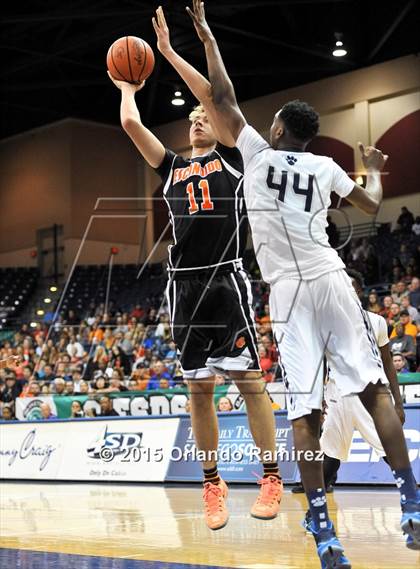 Thumbnail 2 in Escondido vs. Morse (CIF SDS D1 Final) photogallery.